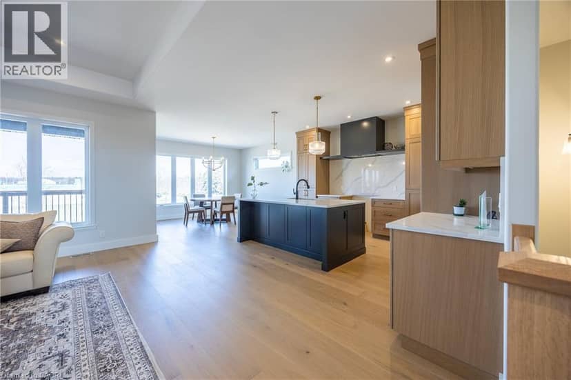 34 ANDREW Avenue — photo 12 of 34