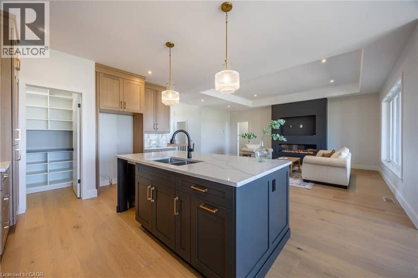34 ANDREW Avenue — photo 14 of 34