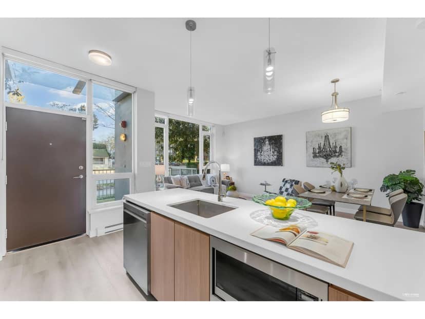 5 13720 100 AVENUE, Surrey, photo 4