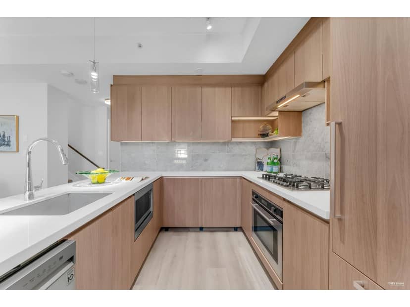5 13720 100 AVENUE, Surrey, photo 5