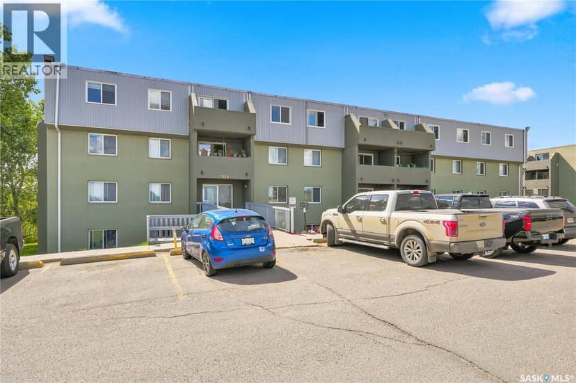 409 510 Laurier STREET, Moose Jaw, photo 2