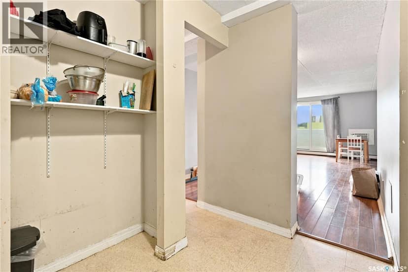 409 510 Laurier STREET — photo 9 of 22