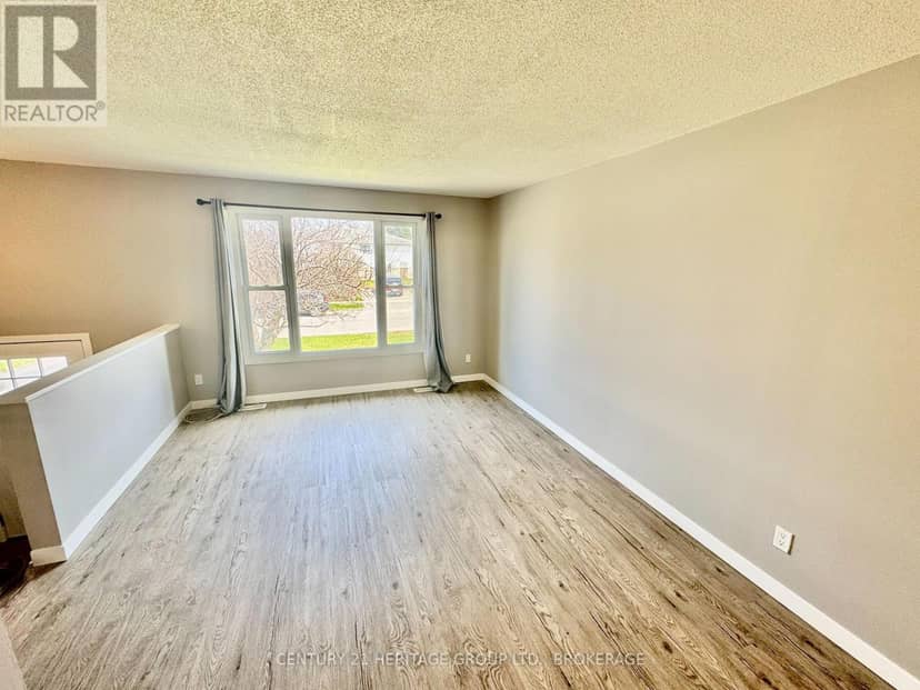 356 Owens Crescent, Kingston, photo 6