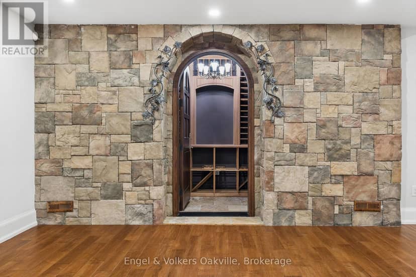 1182 Streambank Drive — photo 37 of 40