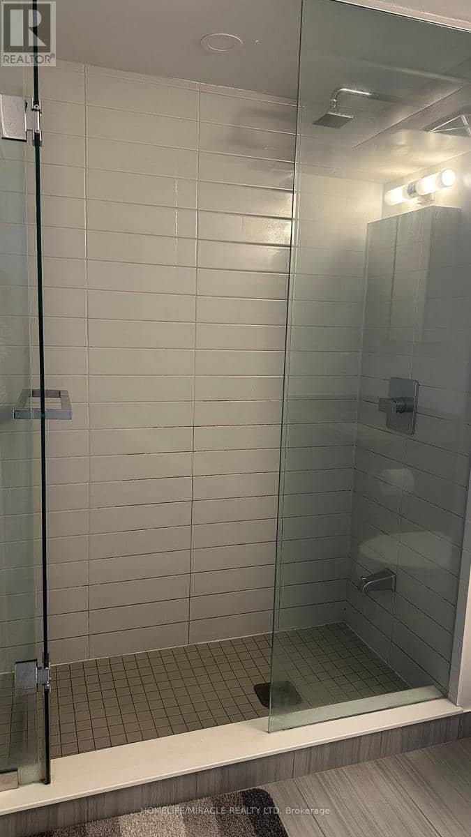 516 - 2033 Kennedy Road — photo 5 of 14