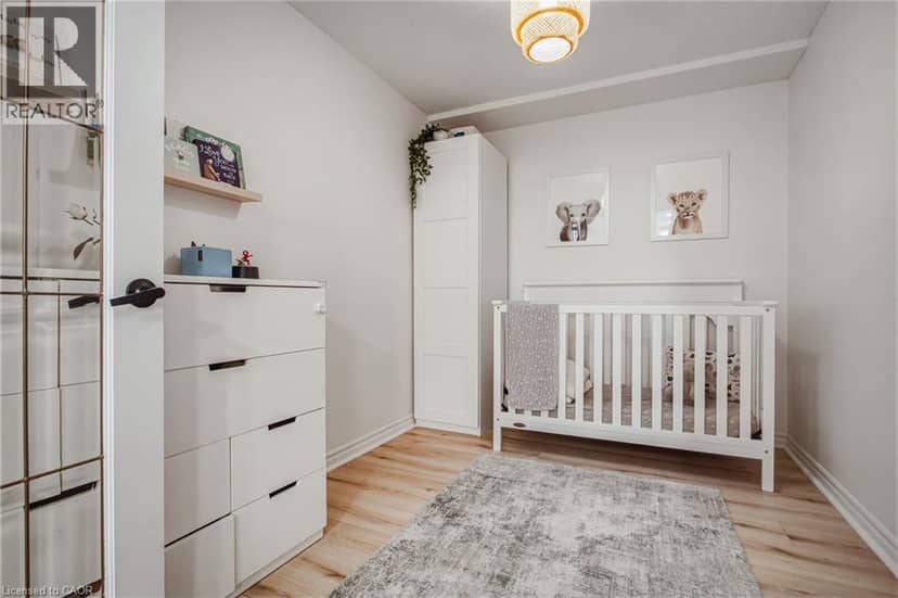 262 DUNDAS Street E Unit# 111 — photo 19 of 39