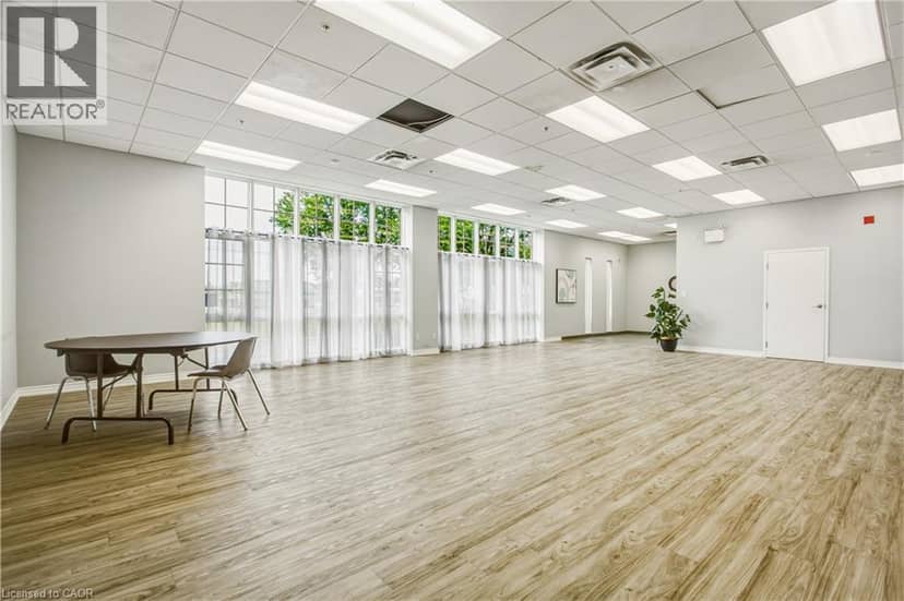 262 DUNDAS Street E Unit# 111 — photo 33 of 39