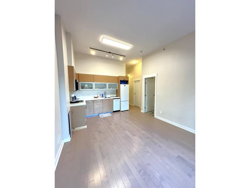 102 13380 108 AVENUE, Surrey, photo 3