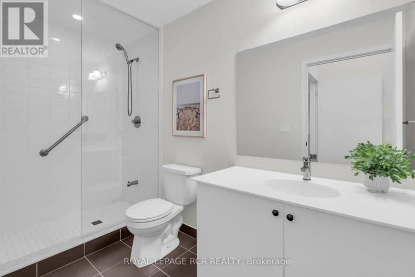 413 - 555 William Graham Drive — photo 17 of 36