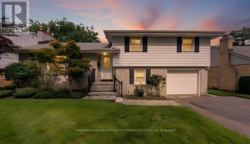 204 Stanley Drive — photo 3 of 12