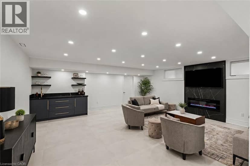 58 KENMIR Avenue — photo 30 of 40
