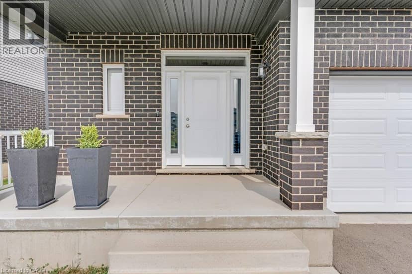 23 FRED KRUG Avenue, Tavistock, photo 4