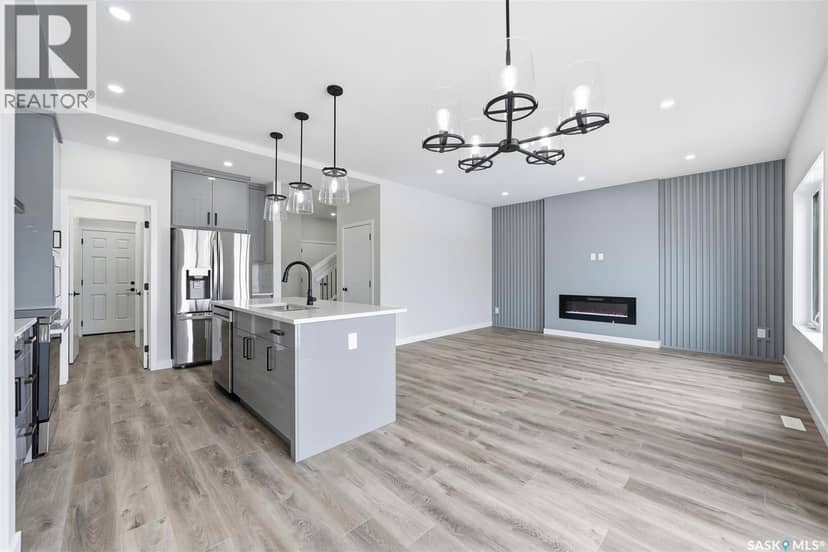 864 Nightingale ROAD — photo 8 of 24