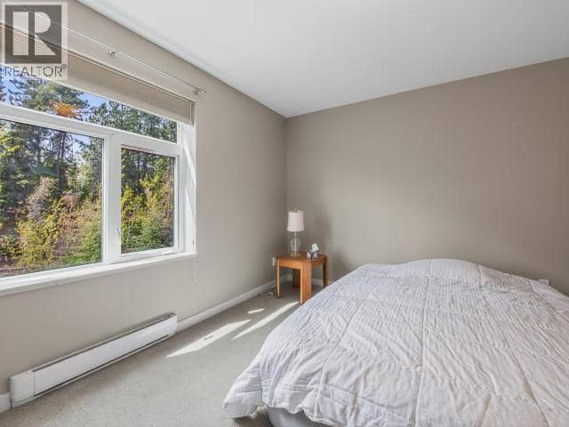 11-35 Normandy Road — photo 16 of 35