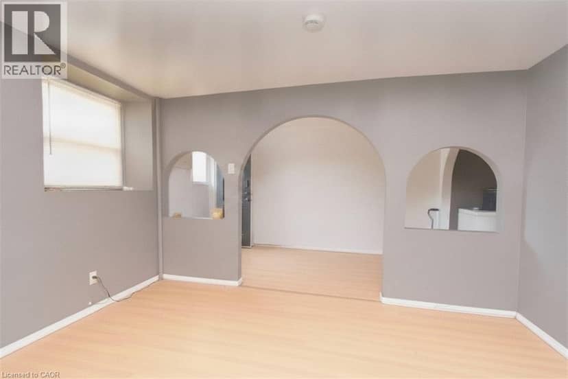 355 MACNAB Street N — photo 7 of 32
