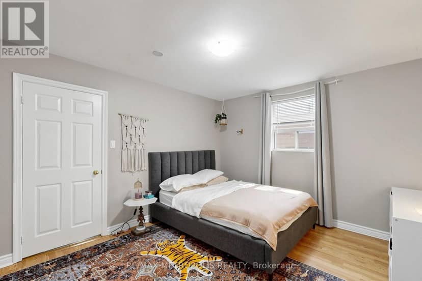 742 Dufferin Street, Toronto, photo 8