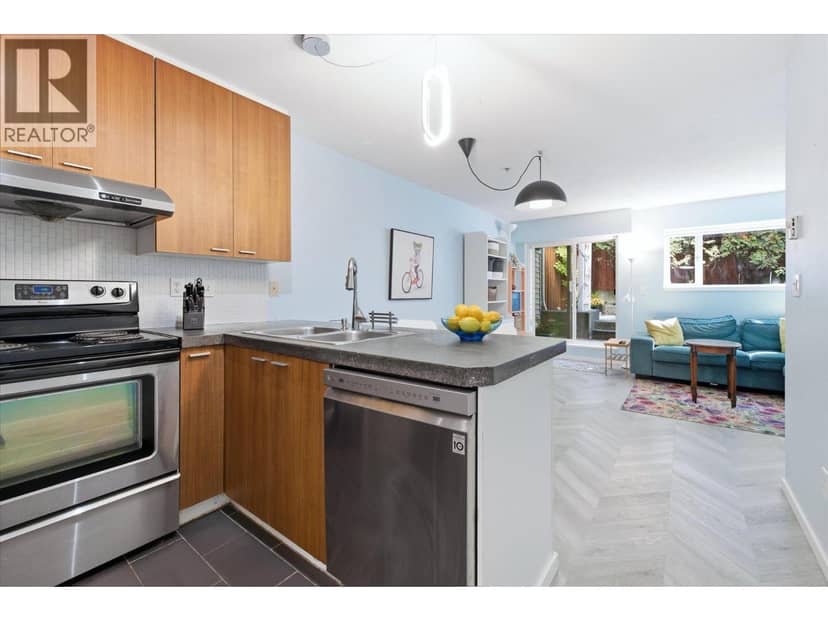 102 788 E 8TH AVENUE, Vancouver, photo 2