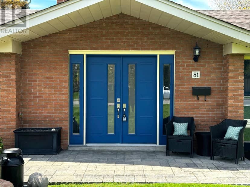 81 Thomson Drive — photo 4 of 40