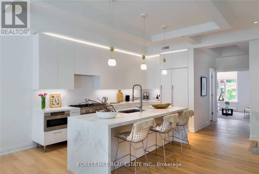 23B Lascelles Boulevard, Toronto, photo 5