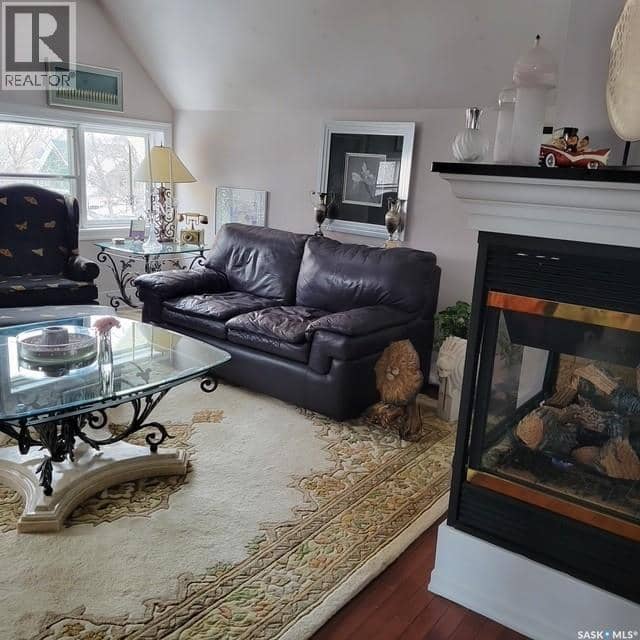 2301 15th AVENUE — photo 23 of 36