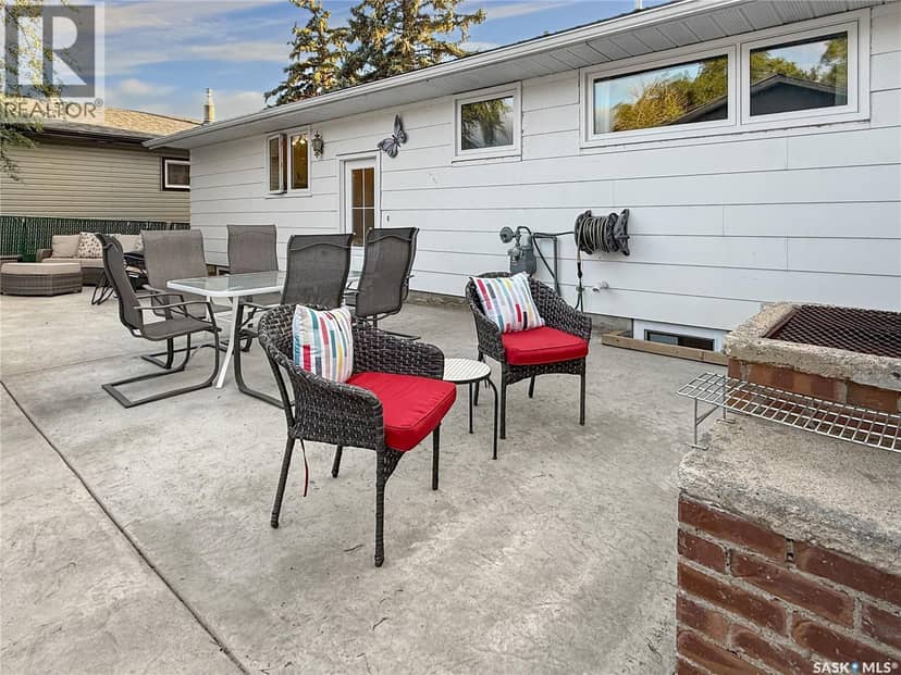 33 7th AVENUE NE — photo 34 of 40