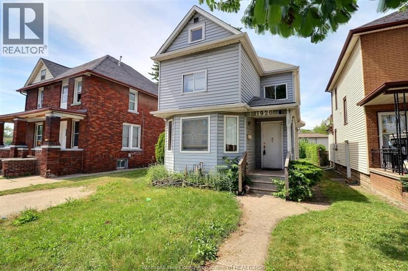 1920 UNIVERSITY AVENUE West — photo 2 of 22