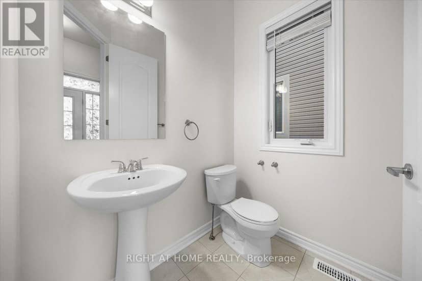 605 Silver Spruce Way, Ottawa, photo 5