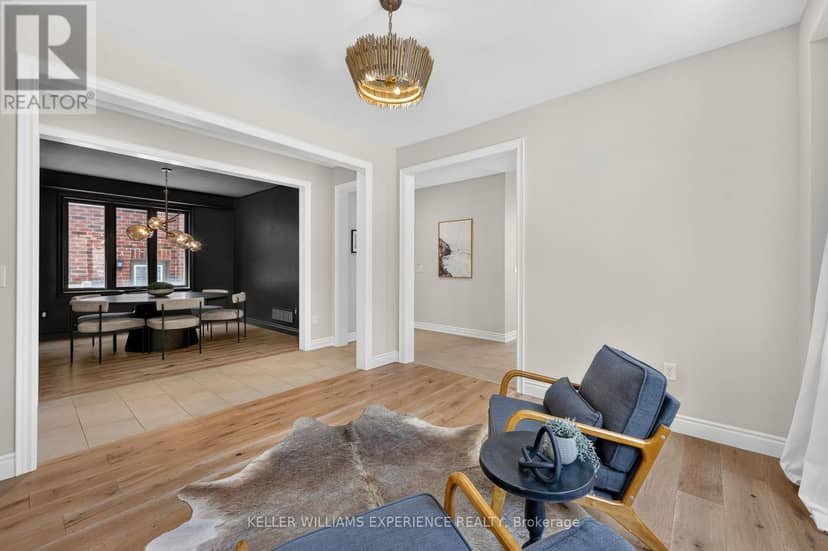 25 Atlantis Drive — photo 12 of 40