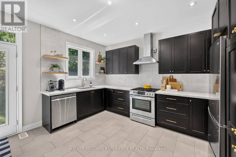 25 Atlantis Drive — photo 19 of 40