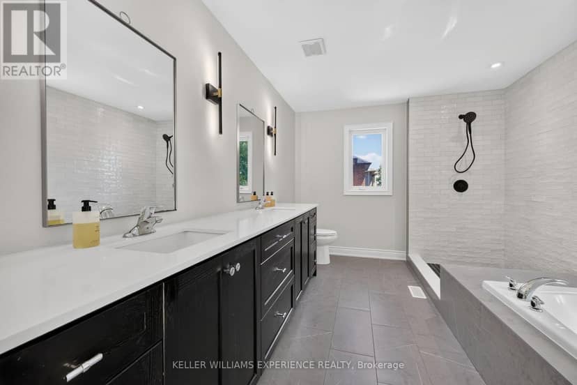 25 Atlantis Drive — photo 31 of 40