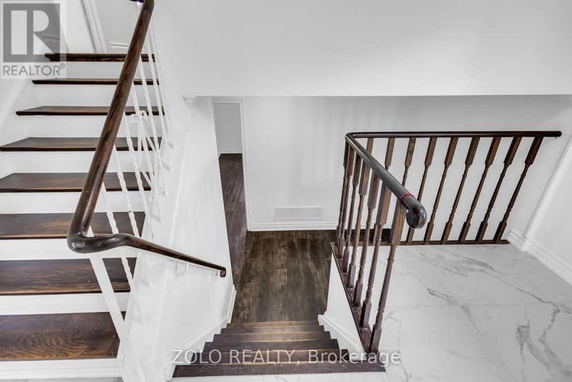 43 Davies Crescent — photo 26 of 40