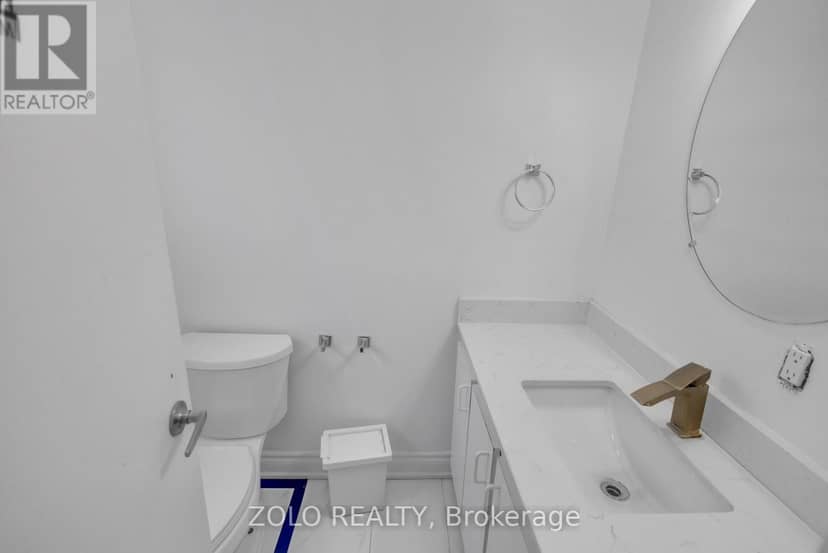 43 Davies Crescent — photo 33 of 40