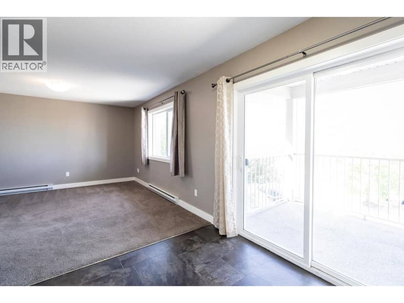 3 10223 98 AVENUE, Fort St. John, photo 4