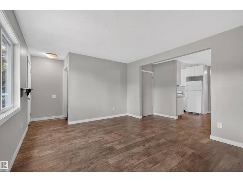 11819-21 40 ST NW, Edmonton, photo 4