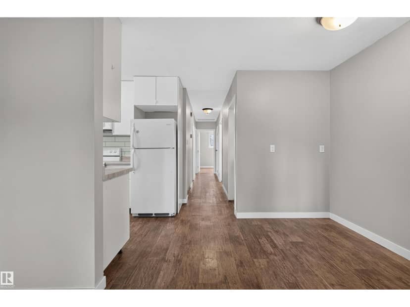 11819-21 40 ST NW, Edmonton, photo 5