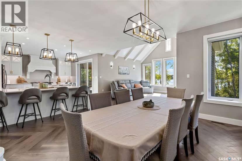 Luxurious Lakefront Acreage on Little Loon — photo 10 of 40