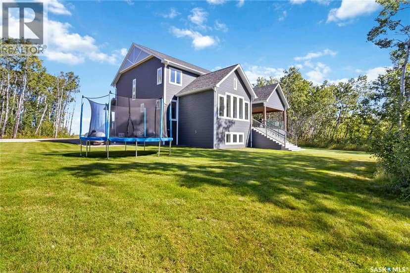 Luxurious Lakefront Acreage on Little Loon — photo 37 of 40