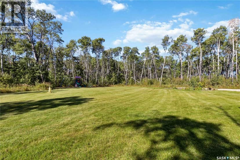 Luxurious Lakefront Acreage on Little Loon — photo 38 of 40
