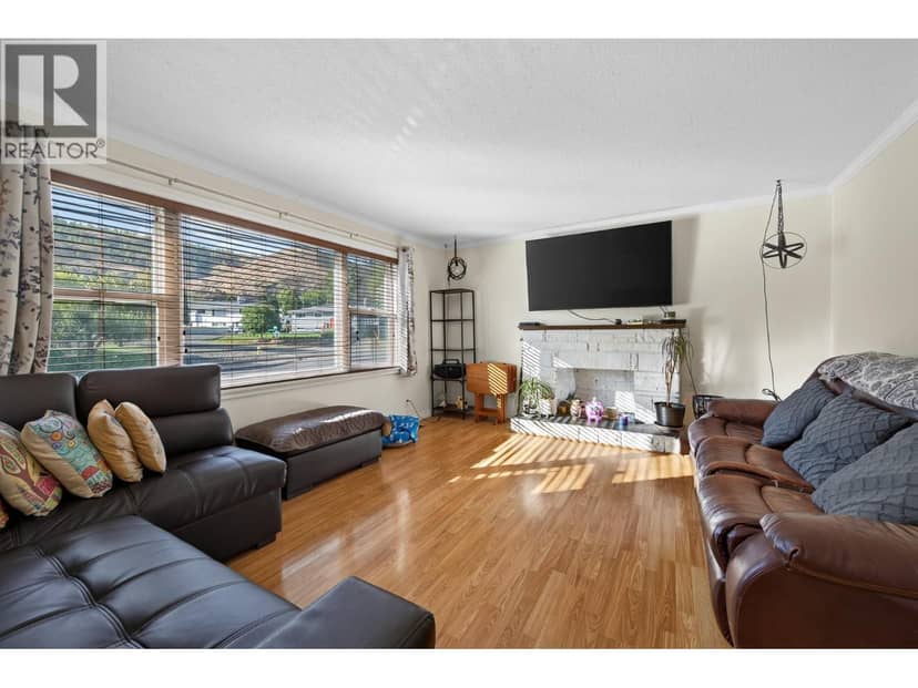 3575 WESTSYDE Road, Kamloops, photo 4
