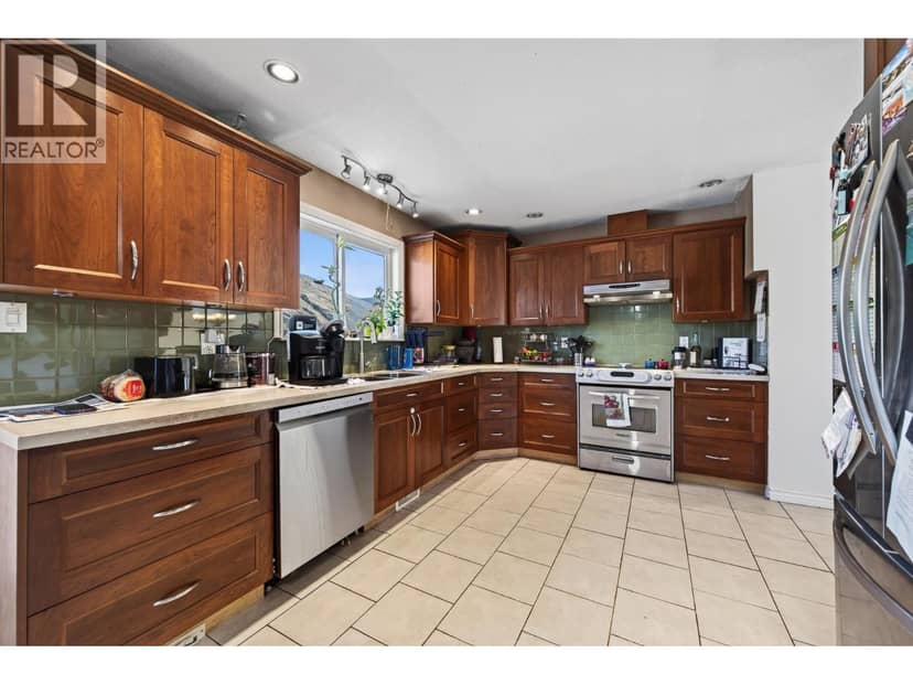 3575 WESTSYDE Road, Kamloops, photo 6