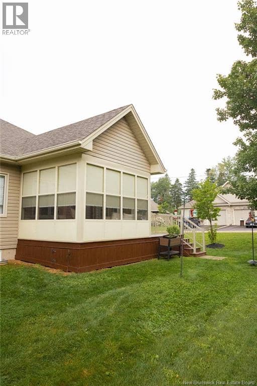 121 Boisee Crescent — photo 21 of 40
