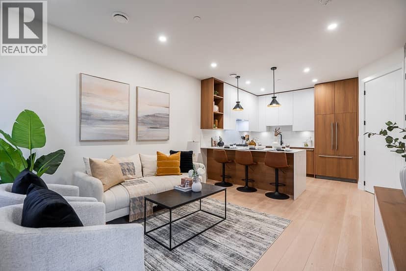 3 3638 NORMANDY DRIVE, Vancouver