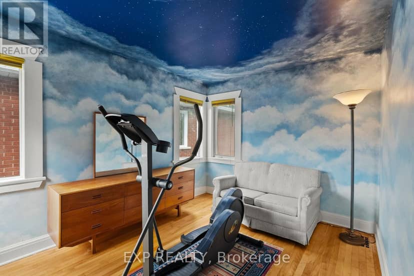 579 Broadview Avenue — photo 25 of 40