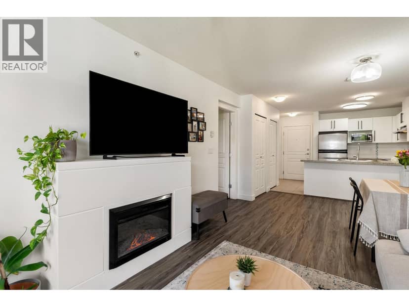 408 2088 Beta Avenue, Burnaby, photo 3