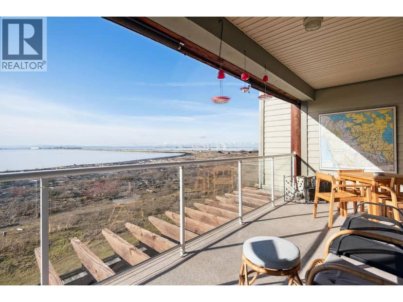 210 1120 TSATSU SHORES DRIVE, Tsawwassen