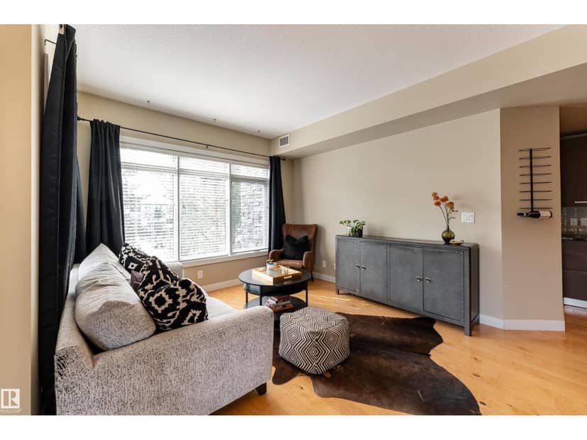 #204 9908 84 AV NW, Edmonton, photo 5