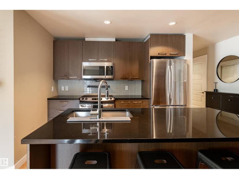 #204 9908 84 AV NW, Edmonton, photo 6