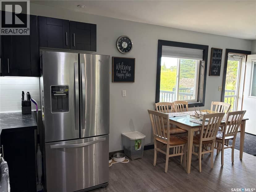 81 Horkoff AVENUE — photo 9 of 40