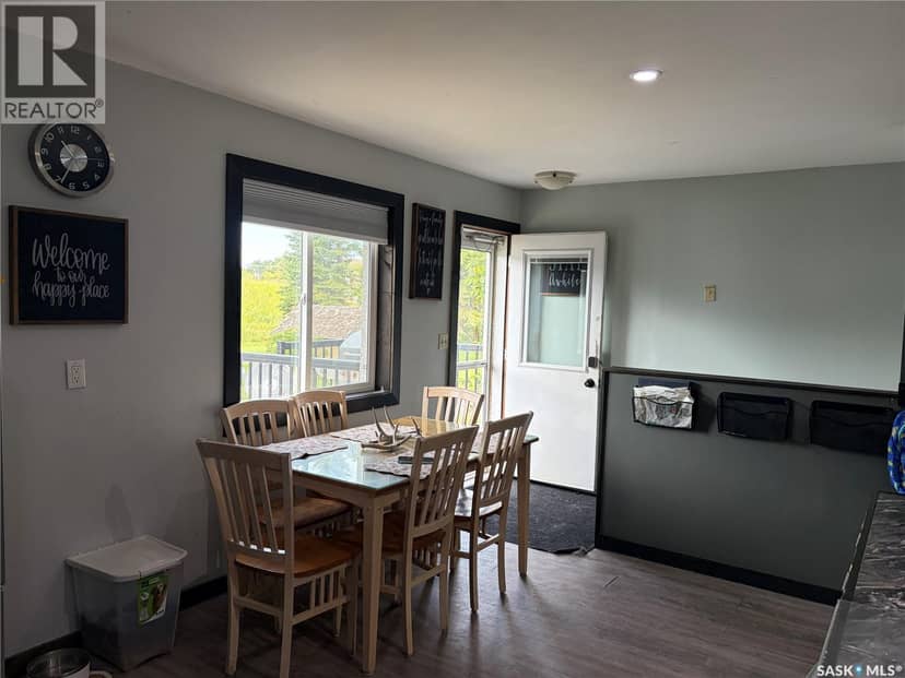 81 Horkoff AVENUE — photo 11 of 40