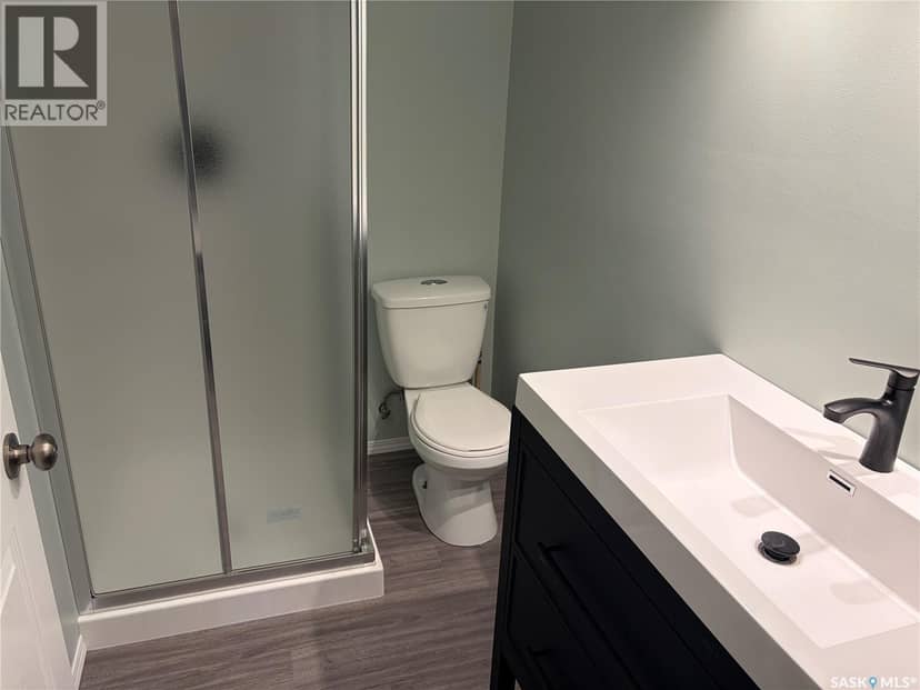 81 Horkoff AVENUE — photo 28 of 40